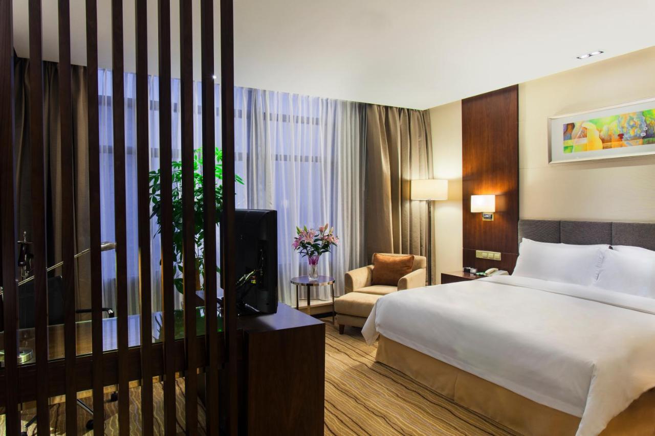 Holiday Inn Taicang City Centre By Ihg Esterno foto